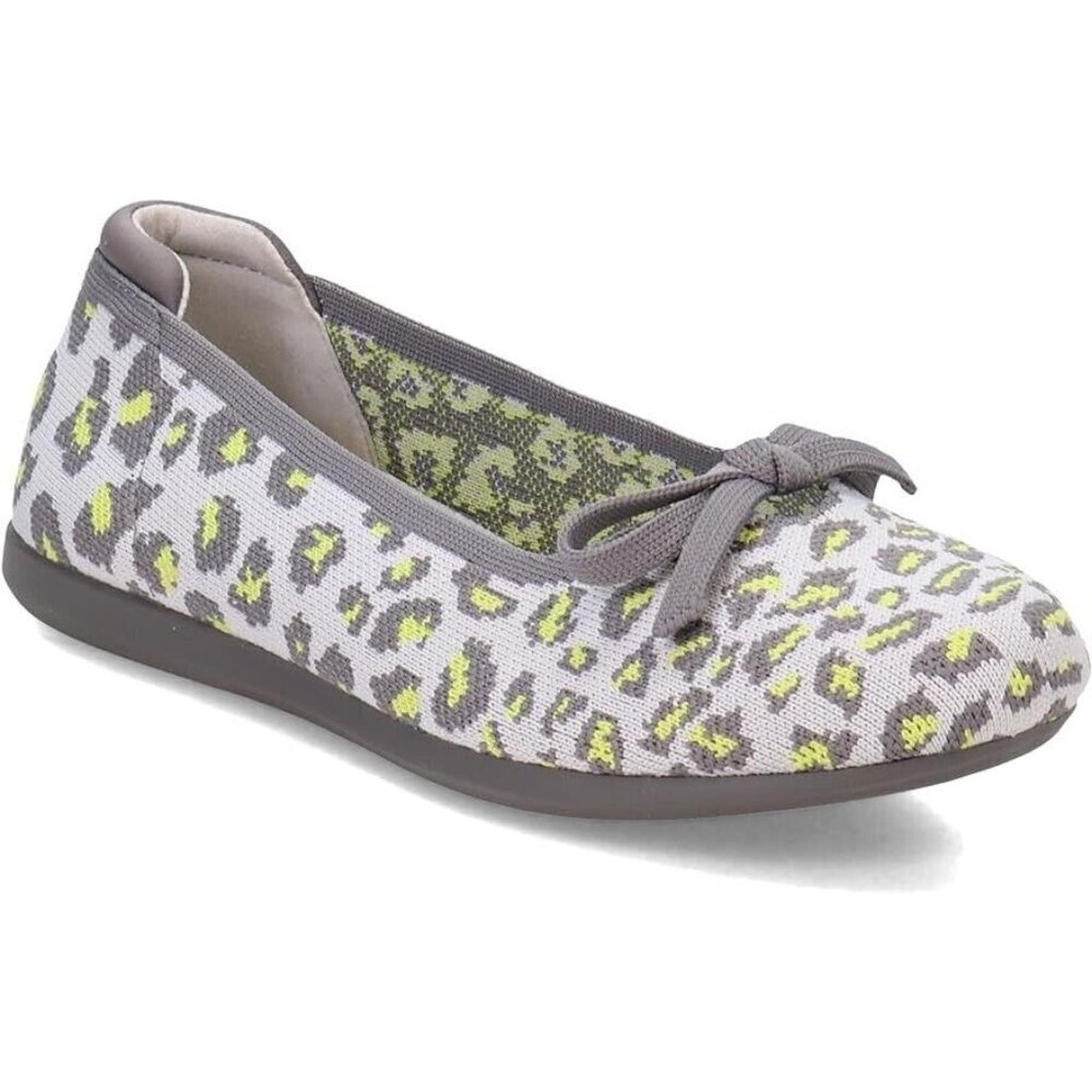 Clarks Women's Carly Hope Ballet Flat Grey Text Animal Print NEW 5 M